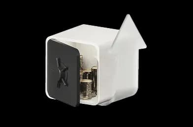 Бетонний сейф зі стрілкою, спрямованою вгору, наповнений монетами